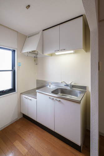 ヴィラージュ折立 203号-4