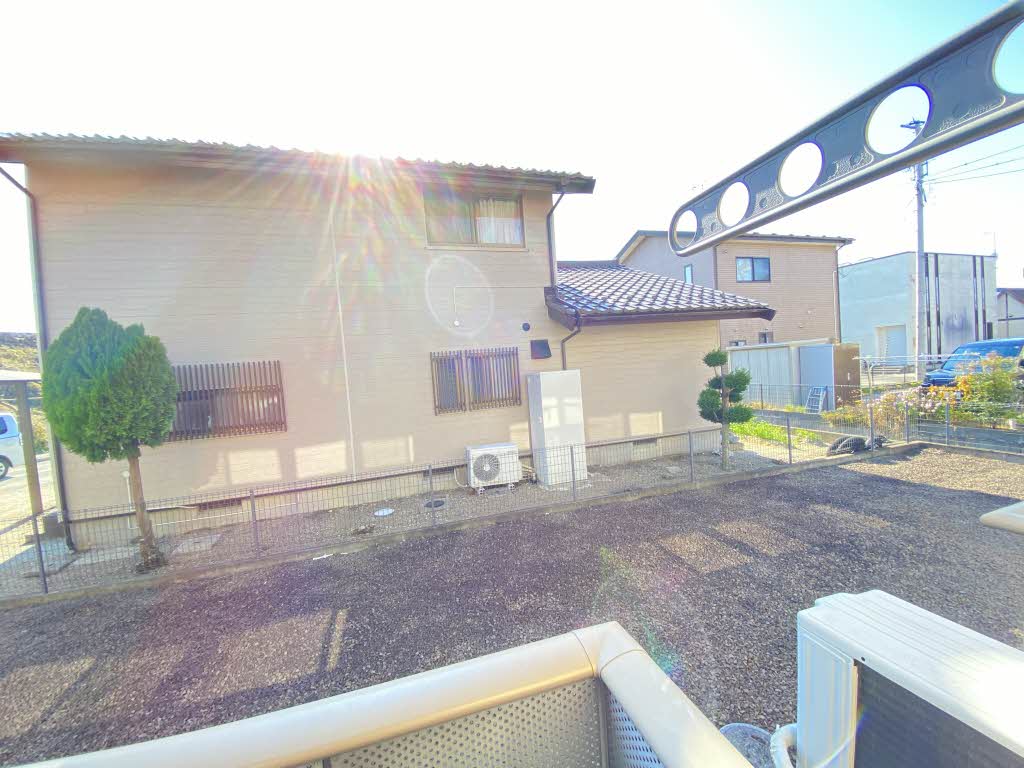 アヴィエス 102号-3