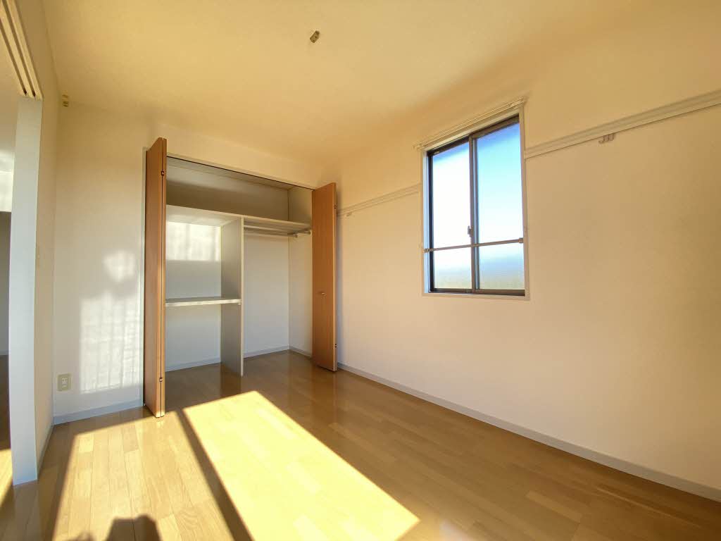 アヴィエス 205号-3