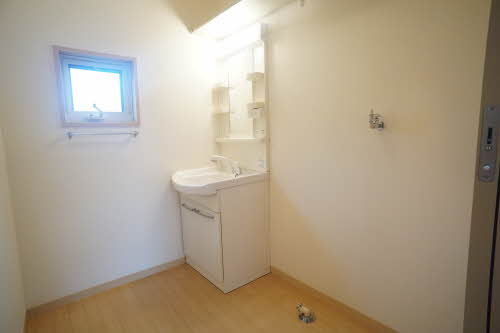 ブルー・ヘブン・エイト 103号-7