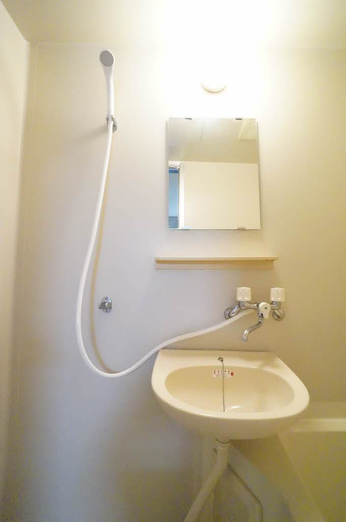 プチ・ラフォーレ 102号-7