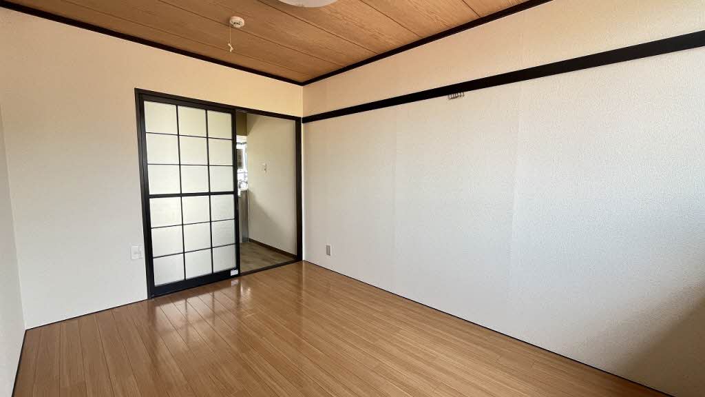 ニューフォーブル 202号-3