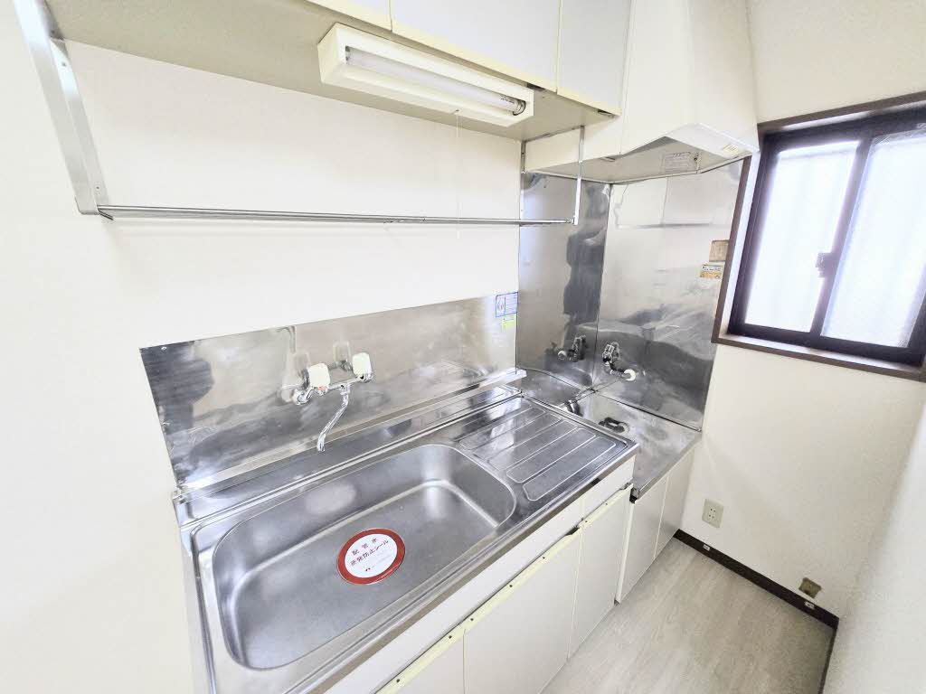 クレストM 302号-5