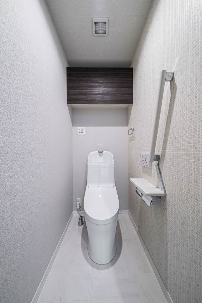 アンビシア本町 203号-8