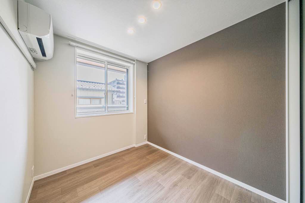 Ｆｏｒｅｎａ上杉６丁目 203号-5