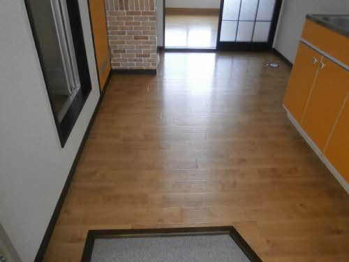 メゾンミモザⅡ 203号-3