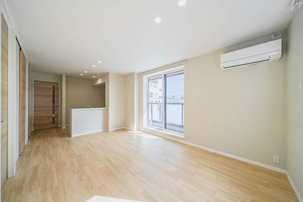 Ｆｏｒｅｎａ　西町 202号-3