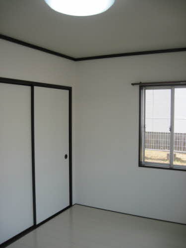 メゾン東栄 102号-2