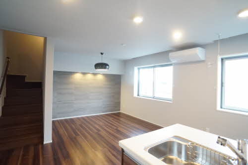 メゾンマスト一関 203号-4