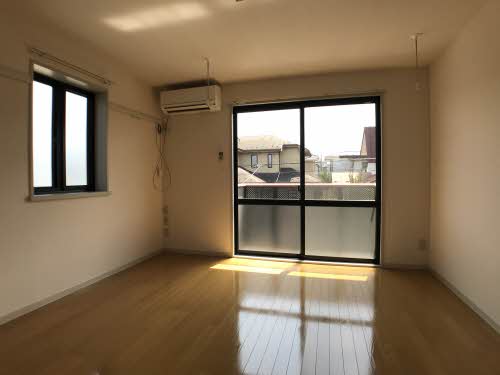 シャルマン西勝山 201号-2