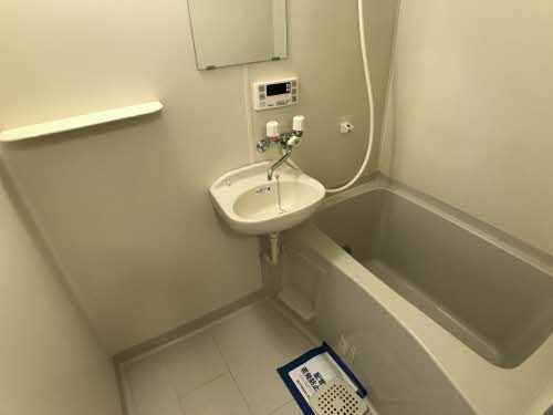 シャルマン西勝山 201号-6