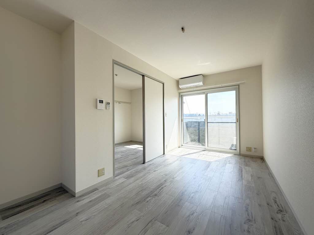 メゾンド・エストエール　Ｃ 201号-2