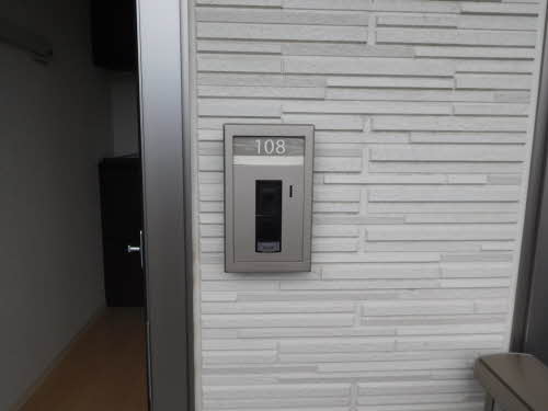 クオリスタ大学病院前 108号-2