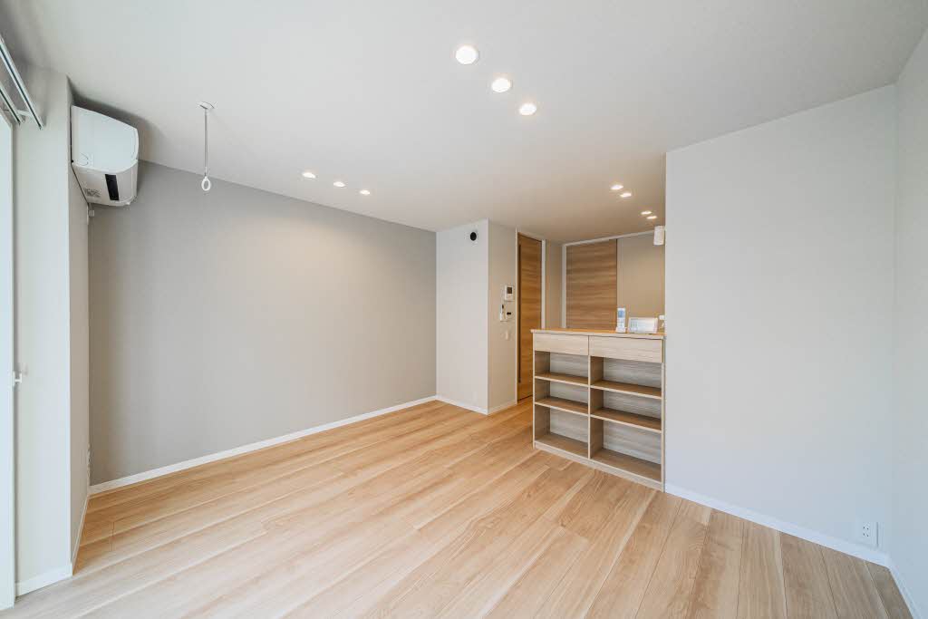 Ａｍｂｅｒ　Ｃｏｕｒｔ 201号-5