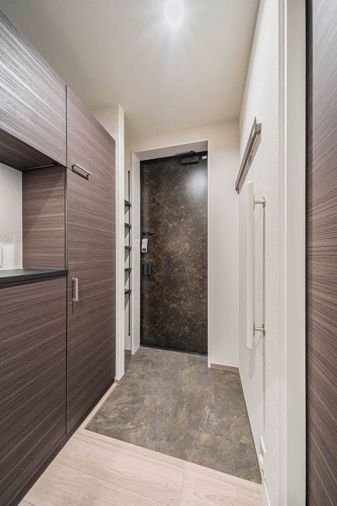 Ａｍｂｅｒ　Ｃｏｕｒｔ 302号-7