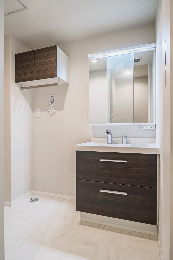 Ａｍｂｅｒ　Ｃｏｕｒｔ 302号-10