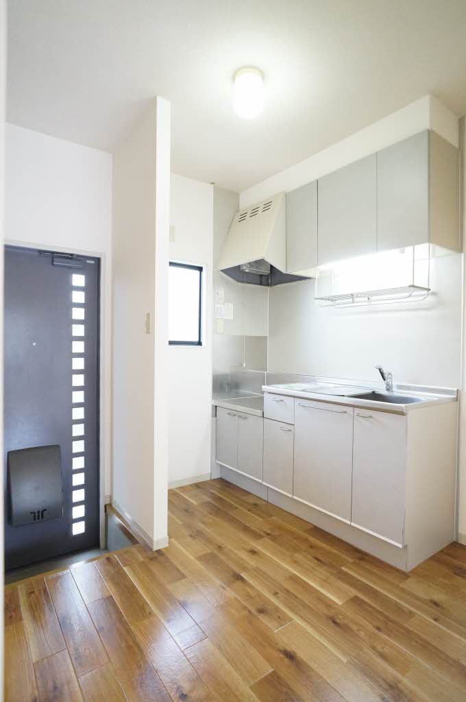 テールフォーム A 102号-4