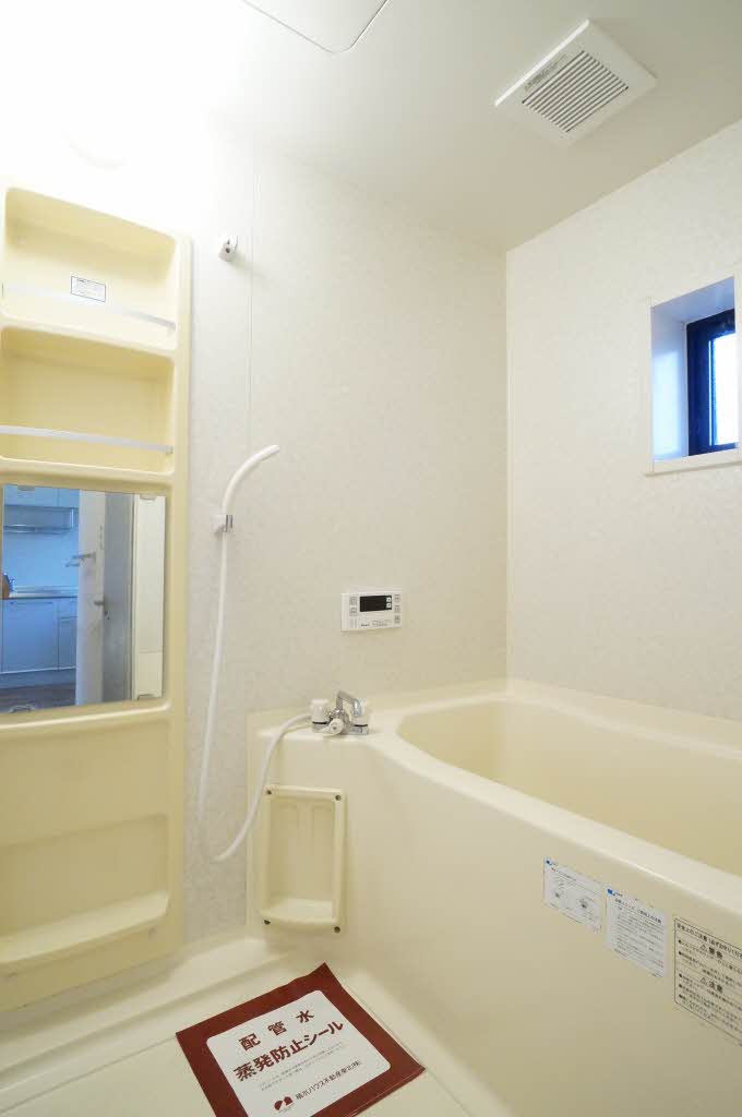 テールフォーム A 102号-5