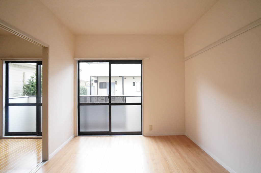 テールフォーム A 102号-8