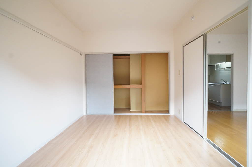 テールフォーム A 102号-9