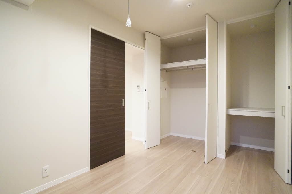 Ｓｅｒｄｉｎａ万世町 303号-10