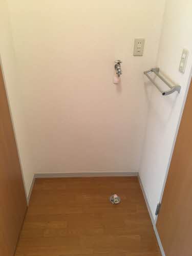 グロース・Ｒｉｎ　Ｂ 201号-8