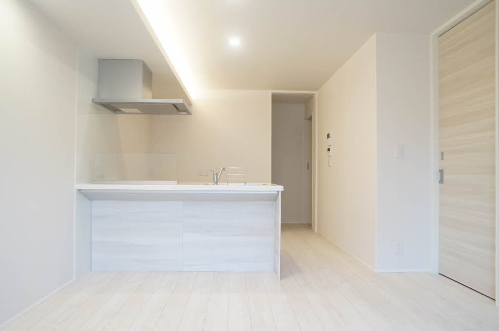 シャーメゾン コア八日町 104号-4