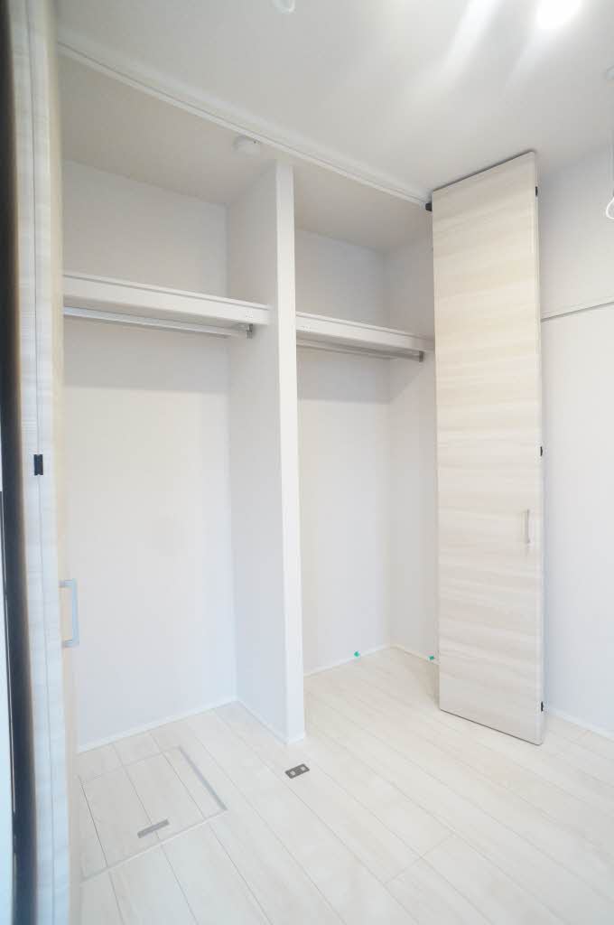 シャーメゾン　コア八日町 105号-8