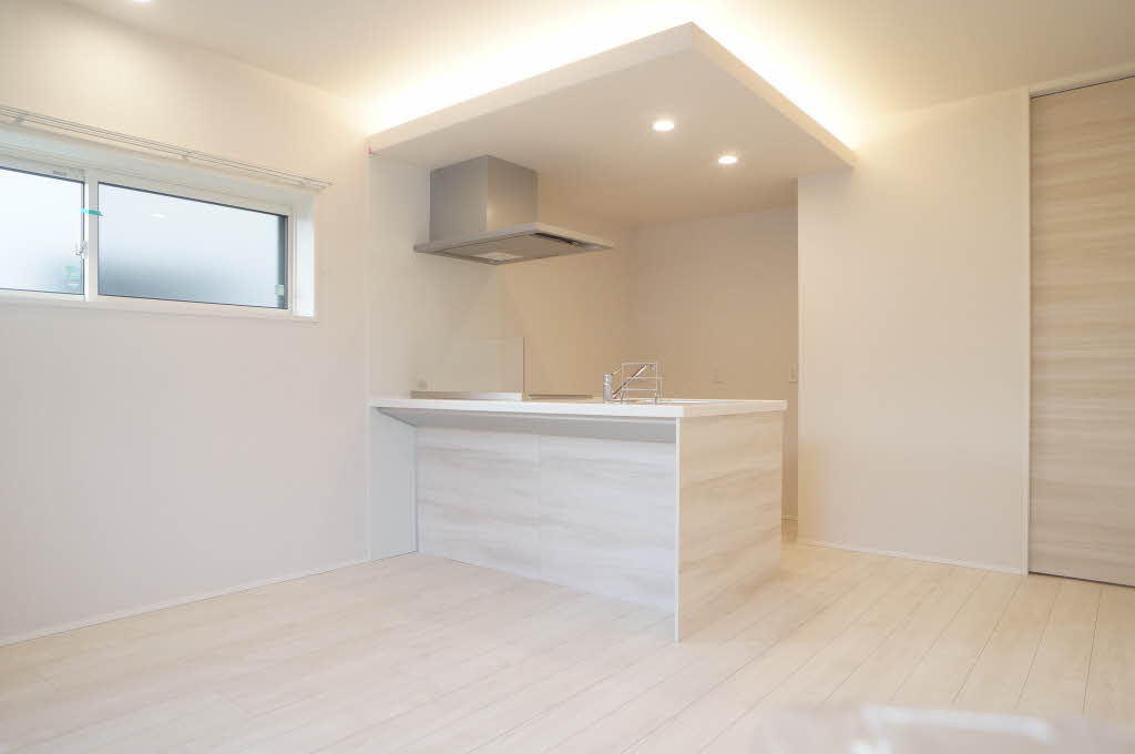 シャーメゾン コア八日町 106号-2