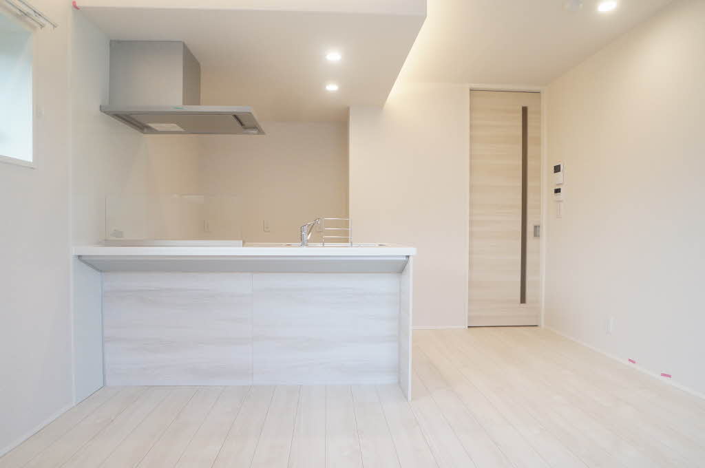 シャーメゾン コア八日町 106号-3