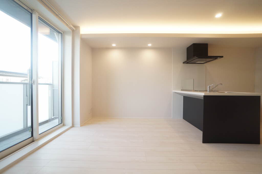 シャーメゾン コア八日町 205号-4