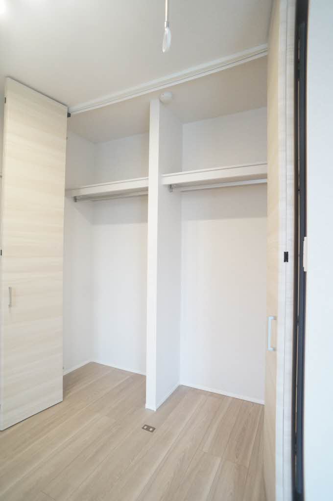 シャーメゾン コア八日町 302号-10