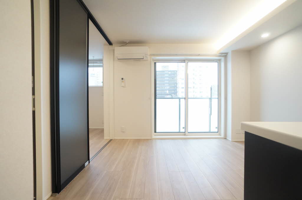 シャーメゾン　コア八日町 304号-4