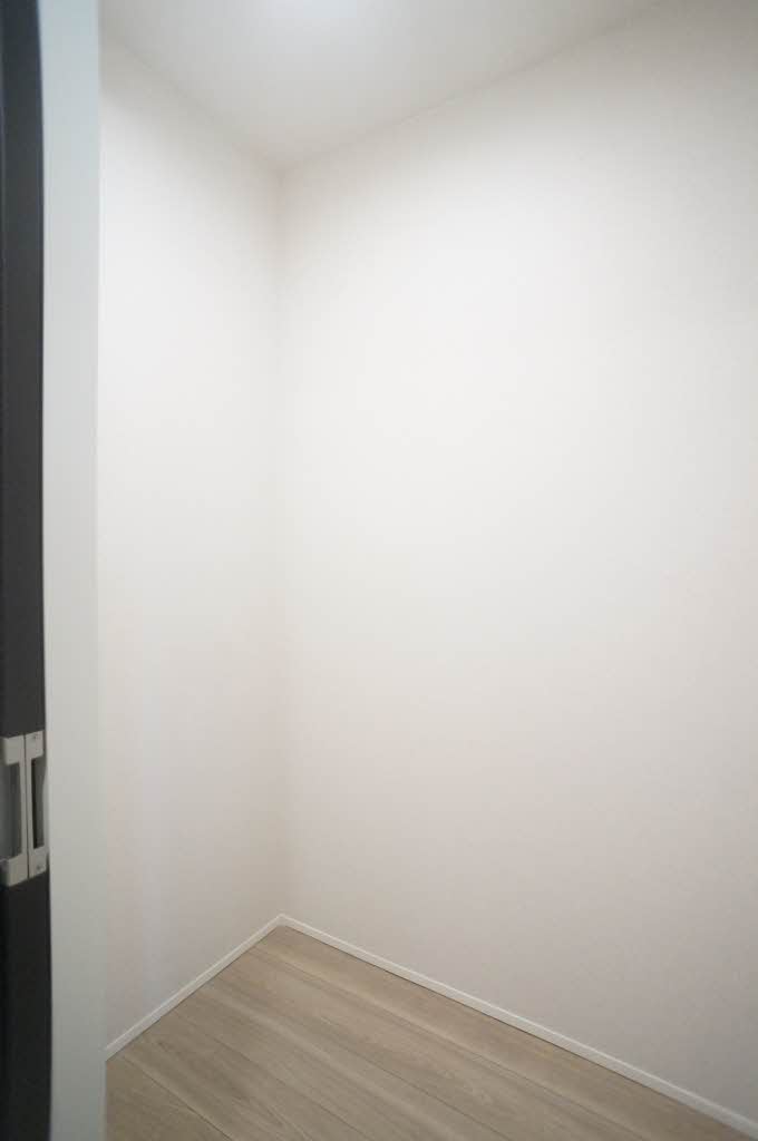 シャーメゾン コア八日町 305号-11