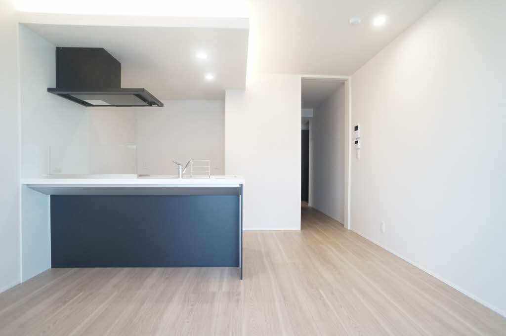 シャーメゾン　コア八日町 306号-3