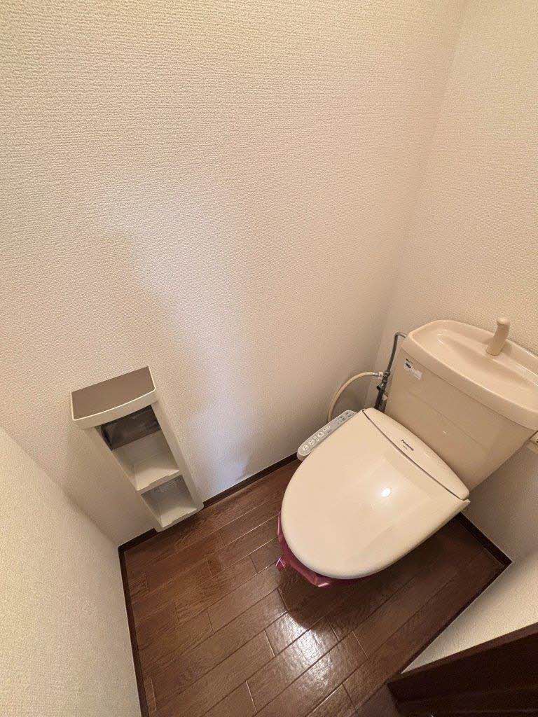 ザ・ハウスメイプル 202号-4