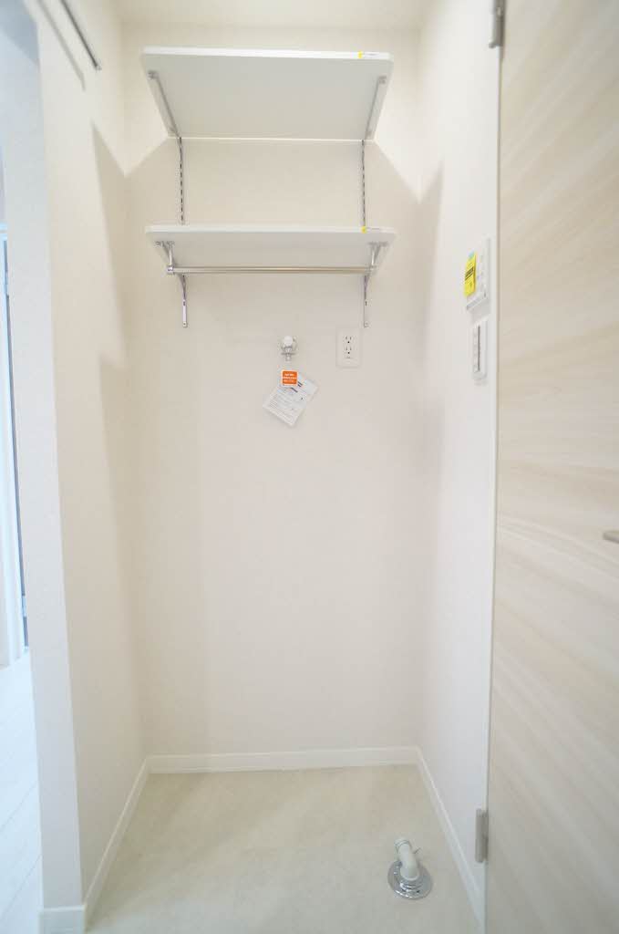 Ｋａｌｍｉａ　Ｐａｌａｃｅ　Ｃ 101号-8