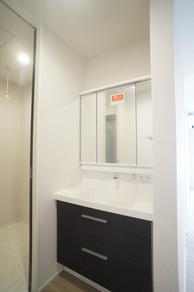 シャーメゾン　桜 203号-11