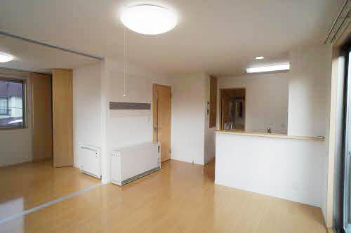 シャーメゾンアズール 201号-2