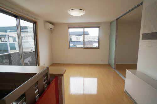 シャーメゾンアズール 201号-3