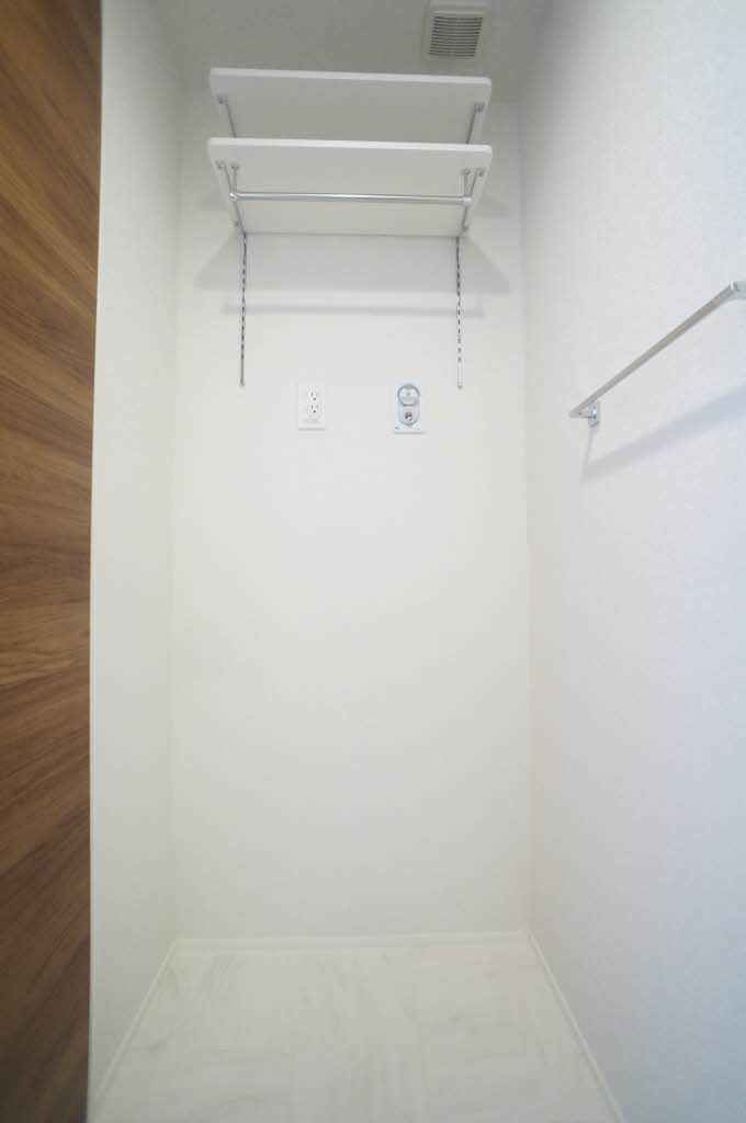 ヒールコート本町 302号-9