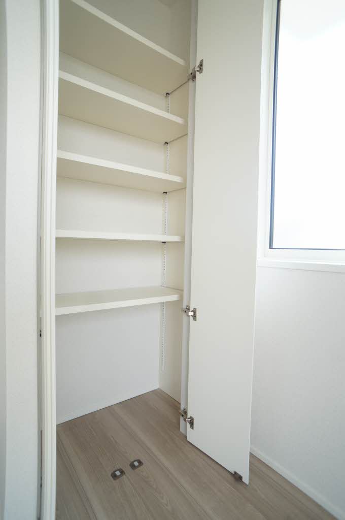 ヒールコート本町 302号-13