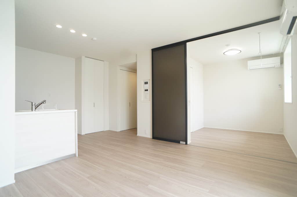 ヒールコート本町 303号-3