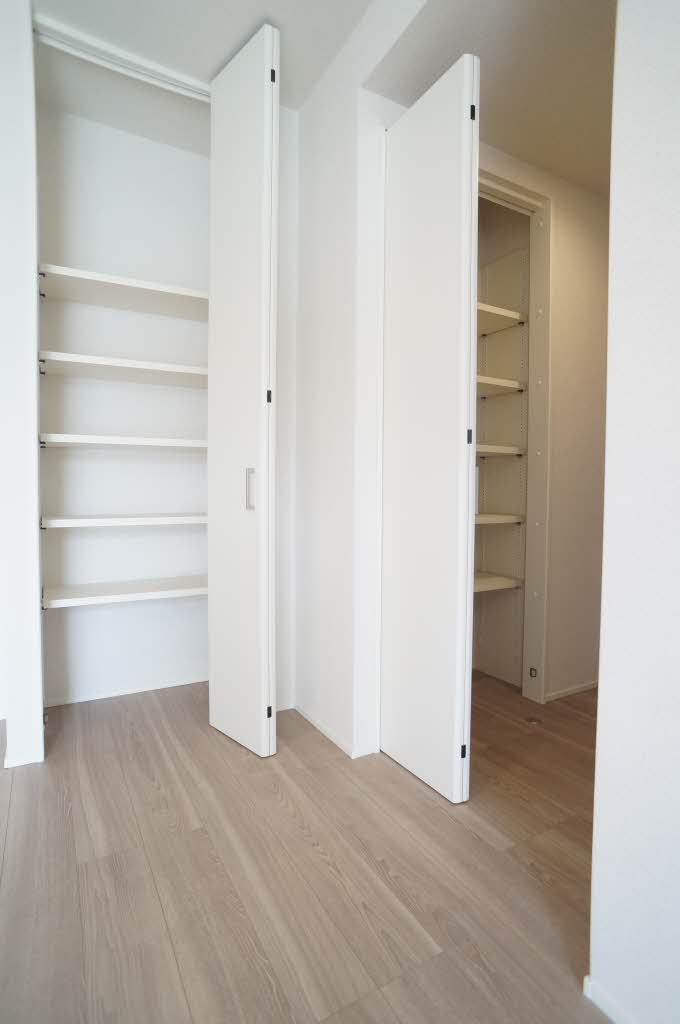 ヒールコート本町 303号-13