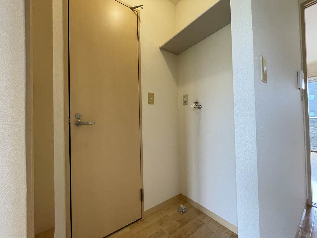 クリスタル・パ-ク B 101号-7