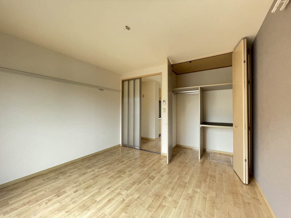 クリスタル・パ-ク B 101号-8