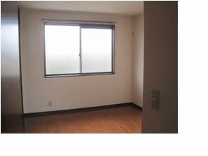 シャトル・トシ 101号-4