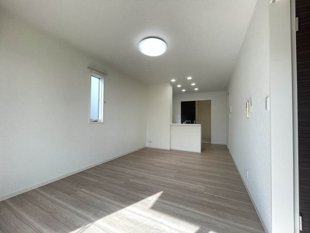 シャーメゾン南中町 101号-3