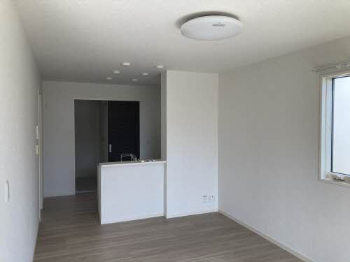 シャーメゾン南中町 103号-2